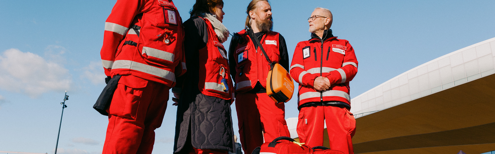 Pohjois- ja Keski-Helsingin osaston ensiapupäivystäjät HYY:n Fuksiseikkailussa