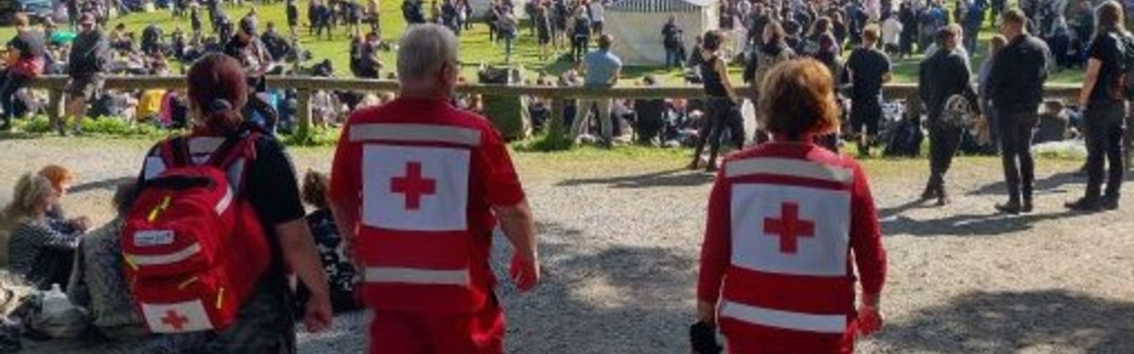 Punaisen Ristin päivystäjiä PuntalaRockissa
