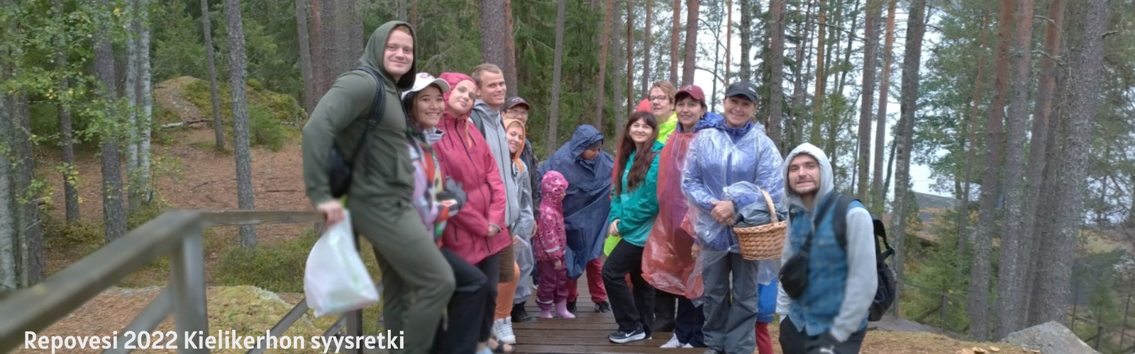 kielikerhon syysretki repovedelle 2022
