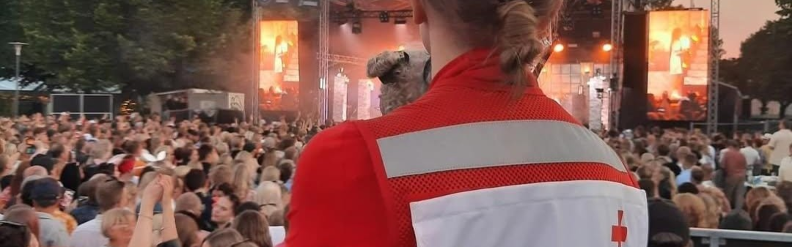 Kuopion osaston ensiapupäivystäjä Viinijuhlilla