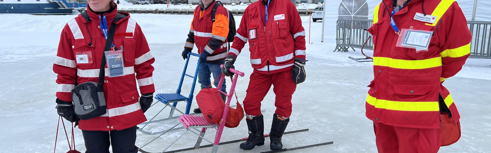 Ensiapupäivystäjät Finland Ice Marathonilla 2025.